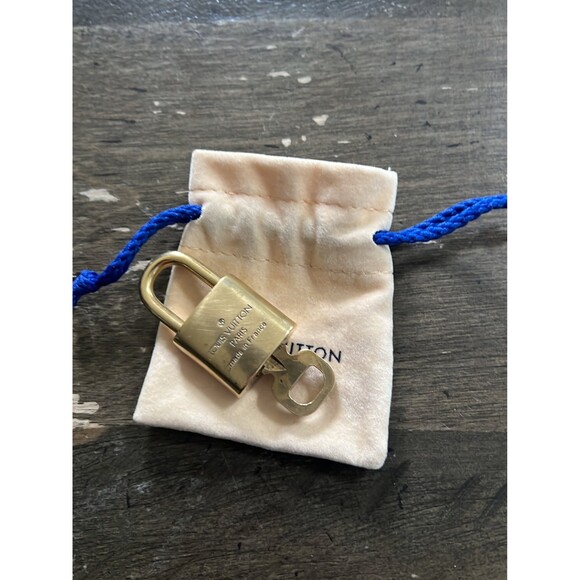 Louis Vuitton Lock & Key #300 - Picture 2 of 4